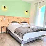Domaine De La Mautanne Апарт-отель