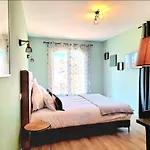 Domaine De La Mautanne Апарт-отель 4*