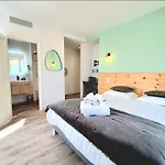 Апарт-отель Domaine De La Mautanne 4*