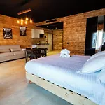 Domaine De La Mautanne Апарт-отель 4*