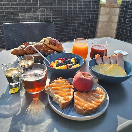 Hotel apartamentowy Domaine De La Mautanne 4*