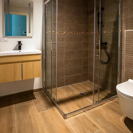 Domaine De La Mautanne Hotel apartamentowy 4*