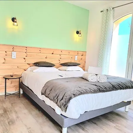 Domaine De La Mautanne Aparthotel