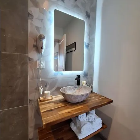 Hotel apartamentowy Domaine De La Mautanne 4*