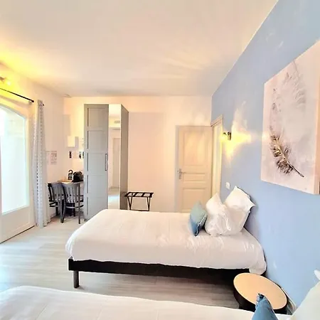 Domaine De La Mautanne Hotel apartamentowy Sainte-Tulle