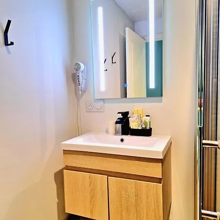 Aparthotel Domaine De La Mautanne Sainte-Tulle