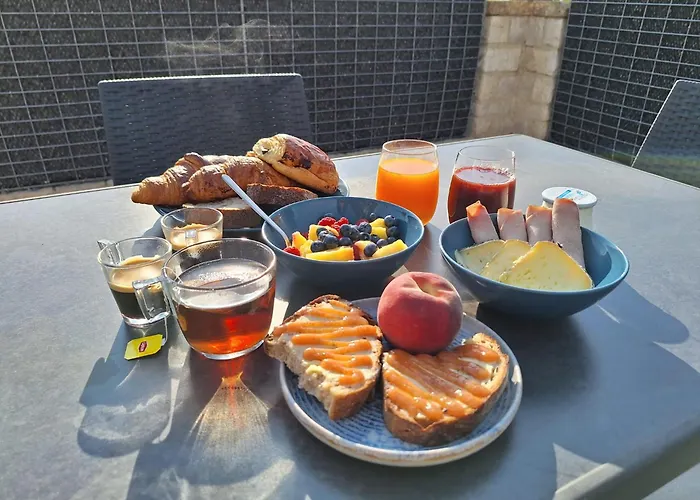 Aparthotel Domaine De La Mautanne 4*