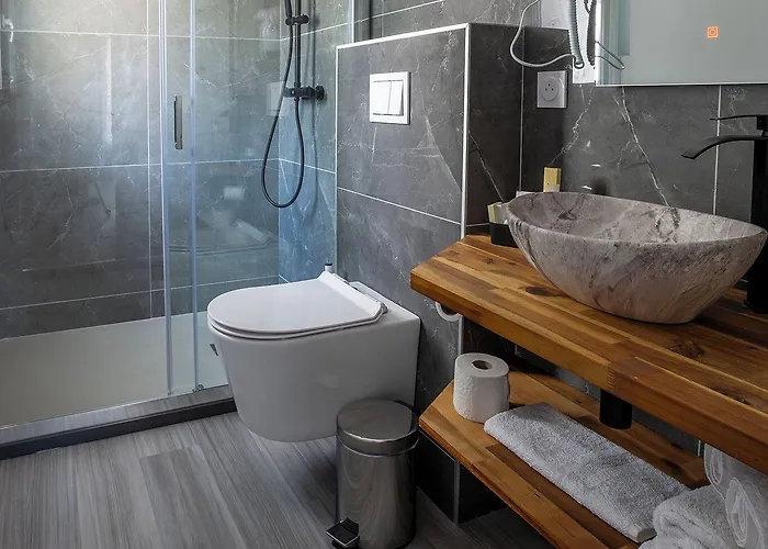 Domaine De La Mautanne Aparthotel 4*