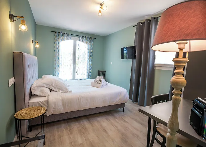 Domaine De La Mautanne Aparthotel